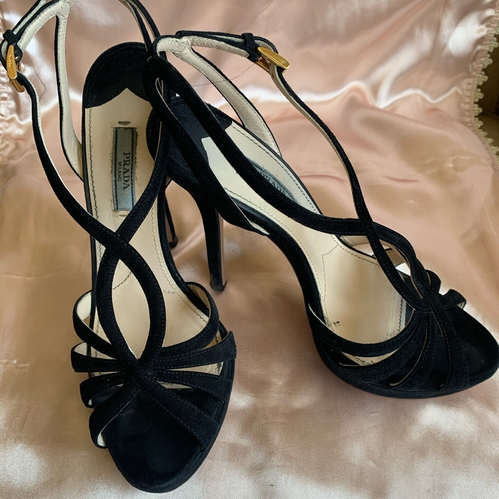 Prada Pumps - image 2